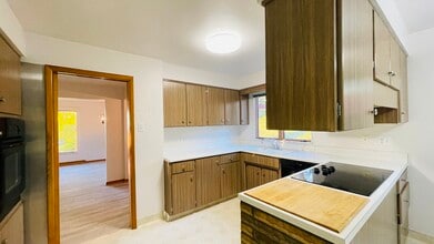 1491 E Maiden St in Washington, PA - Building Photo - Building Photo