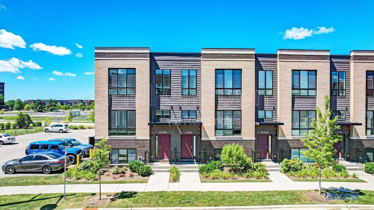 2326 Venture Dr in Schaumburg, IL - Building Photo