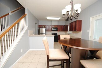 8319 Greys Ln in Houston, TX - Building Photo - Building Photo