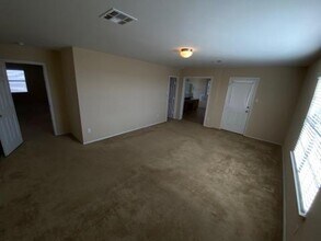 5905 Adair Dr in Austin, TX - Building Photo - Building Photo