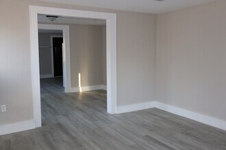 304 Highland Dr in Enterprise, AL - Building Photo - Building Photo