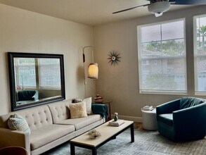 1007 Turnstone Rd in Carlsbad, CA - Building Photo - Building Photo