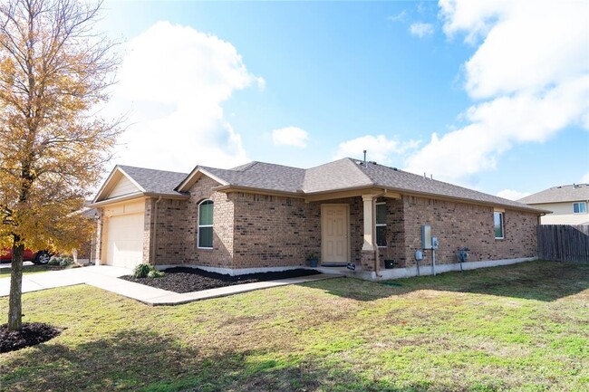 100 Wilson Ct. in Hutto, TX - Building Photo - Building Photo