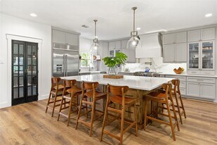 37363 Masters Cir in Magnolia, TX - Building Photo