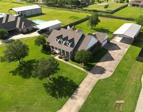 4219 Landon Ln in Baytown, TX - Building Photo - Building Photo