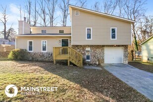 2875 Kathryn Cir SW in Atlanta, GA - Building Photo