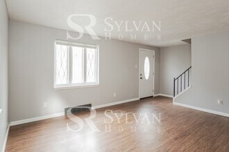 3006 Brentwood Ave in Pittsburgh, PA - Building Photo - Building Photo