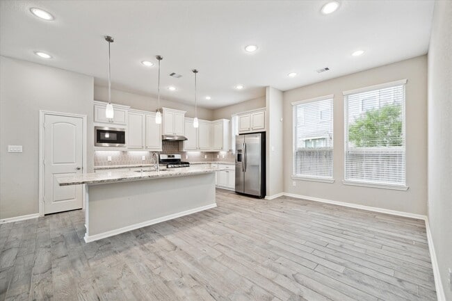 property at 1535 Giles Dr