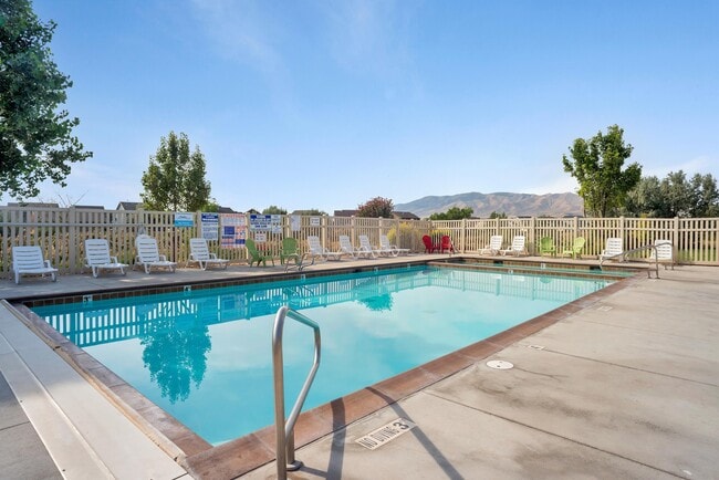 property at 1227 SilverCrest Dr