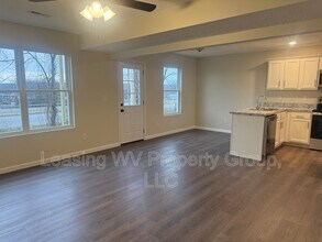 71 Christian Ct in Hurricane, WV - Building Photo - Building Photo