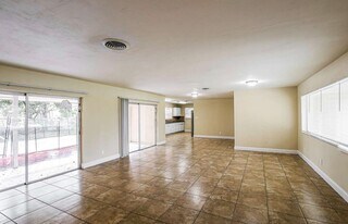 2152 NW 30th Terrace in Fort Lauderdale, FL - Building Photo