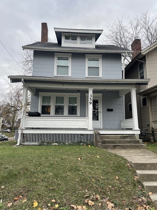 359 E Tompkins St in Columbus, OH - Foto de edificio