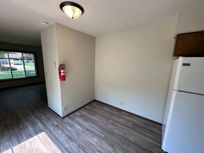 3625-3627 Livingston Ln in Eau Claire, WI - Building Photo - Building Photo