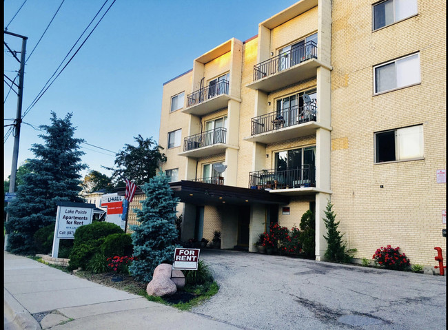 Lake Pointe in Aurora, IL - Foto de edificio - Building Photo