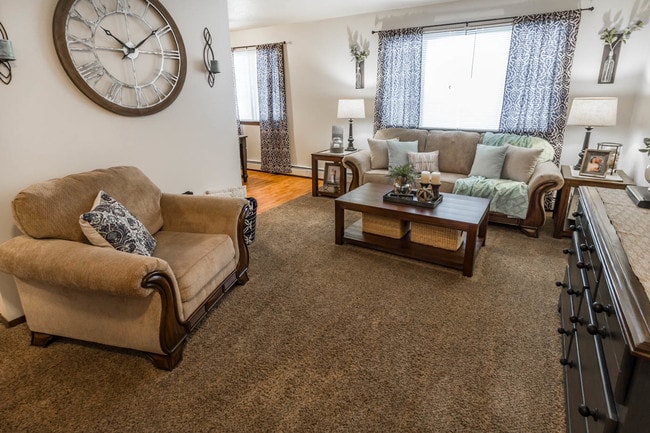 Heritage Place Apartments