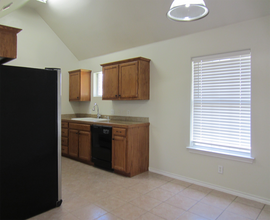 10880 Park Pl in Brownsboro, TX - Building Photo - Building Photo