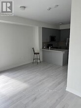 3409-3409 Ridgeway Dr in Mississauga, ON - Building Photo - Building Photo