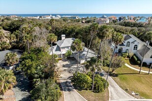 2227 Laughing Gull Cir in Atlantic Beach, FL - Building Photo