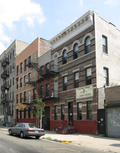 68 Richardson St in Brooklyn, NY - Building Photo - Building Photo