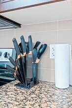 215 Angelique St in Toronto, ON - Building Photo - Building Photo