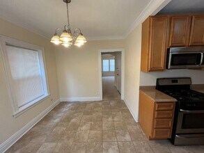 7212 Jackson Blvd in Forest Park, IL - Building Photo - Building Photo