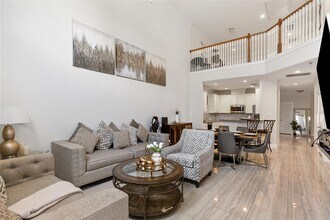 1247 Glenwood Canyon Ln in Houston, TX - Building Photo - Building Photo