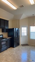 12020 Pecangate Way in Manor, TX - Building Photo - Building Photo