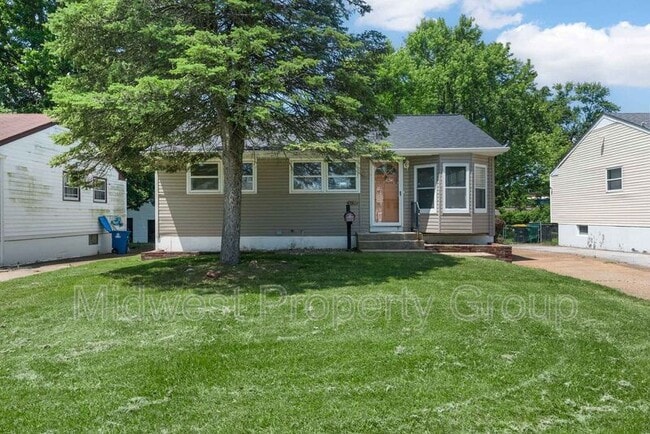 property at 10515 Prestwick Dr