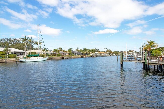 2003 Michigan Ave NE in St. Petersburg, FL - Building Photo - Building Photo
