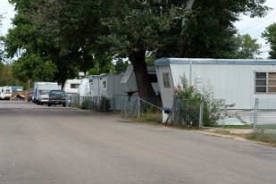 Skyview Mobile Home Park Apartments