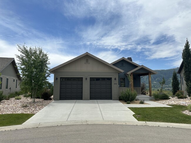 4859 Bailey Ln in Eden, UT - Building Photo - Building Photo