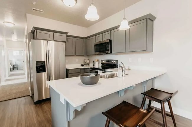 property at 676 N 380 W