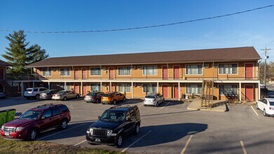 2nd St Flats in Rochester, MN - Building Photo - Interior Photo