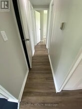 7594 Flewellyn Rd in Ottawa, ON - Building Photo - Building Photo