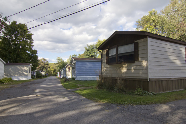 2 Park Ct in Poughkeepsie, NY - Building Photo - Building Photo