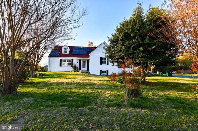 property at 11005 Riverview Rd
