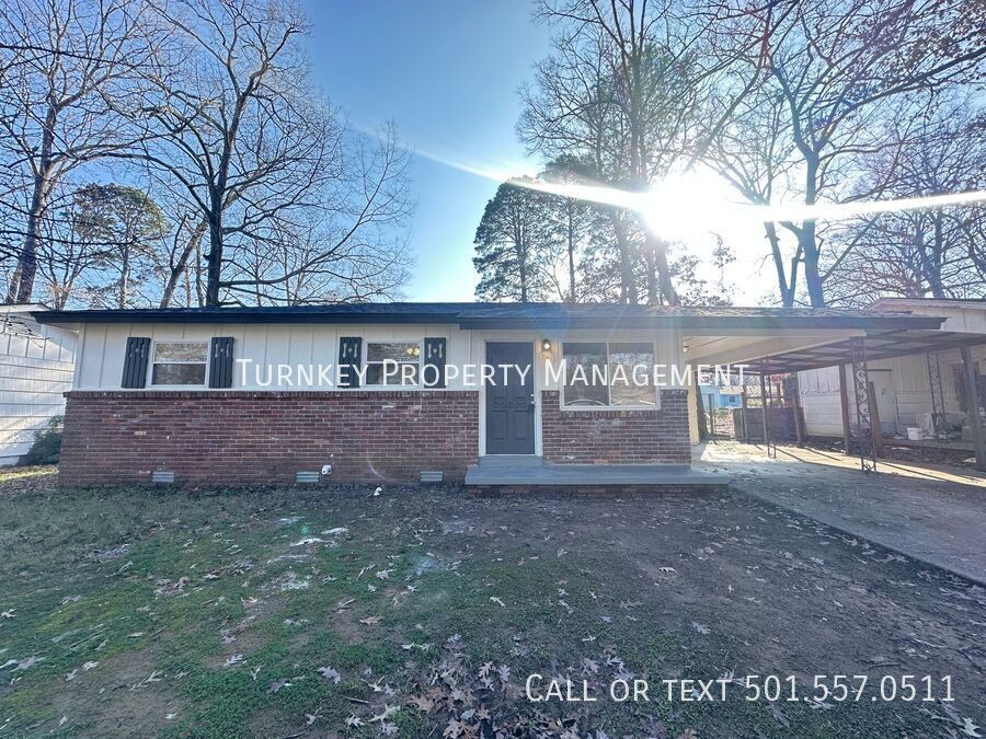 7017 Fairfield Dr in Little Rock, AR - Building Photo