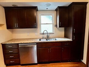 609 Maple St in Neenah, WI - Building Photo - Building Photo