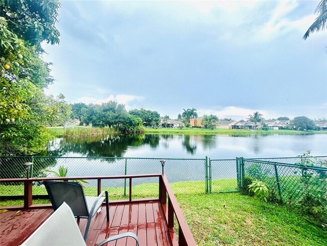 3491 NW 21st St in Coconut Creek, FL - Building Photo - Building Photo