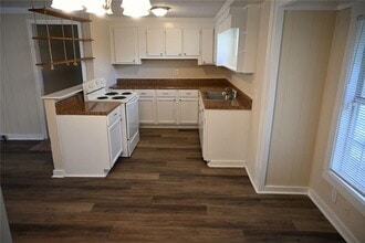 6363 Melrose St in Douglasville, GA - Building Photo - Building Photo