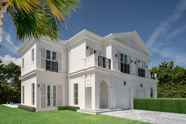 311 Santander Ave in Coral Gables, FL - Building Photo - Building Photo