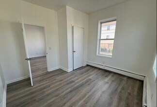 207 Arlington Ave in Jersey City, NJ - Building Photo - Building Photo