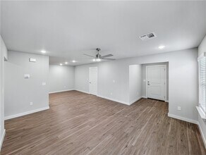 6505 NW Altus St in Bentonville, AR - Building Photo - Building Photo