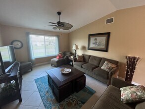 2331 Bremen Ct in Punta Gorda, FL - Building Photo - Building Photo