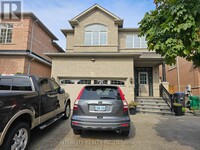 26 Zia Dodda Crescent in Brampton, ON - Building Photo - Building Photo