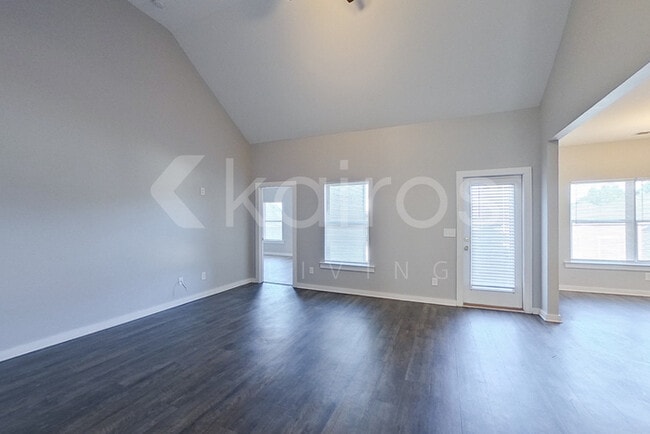 7071 Shadesbrook Dr in Tuscaloosa, AL - Building Photo - Building Photo