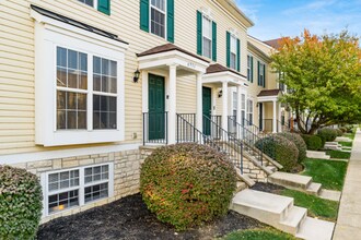 6551 Crab Apple Dr in Canal Winchester, OH - Foto de edificio - Building Photo