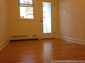 65 Langdon St, Unit 3 in Cambridge, MA - Building Photo
