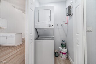 17287 Timber Oak Ln in Ft. Myers, FL - Building Photo - Building Photo