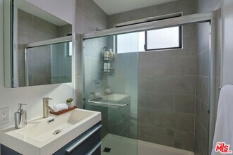 1277 W 23rd St in Los Angeles, CA - Building Photo - Building Photo